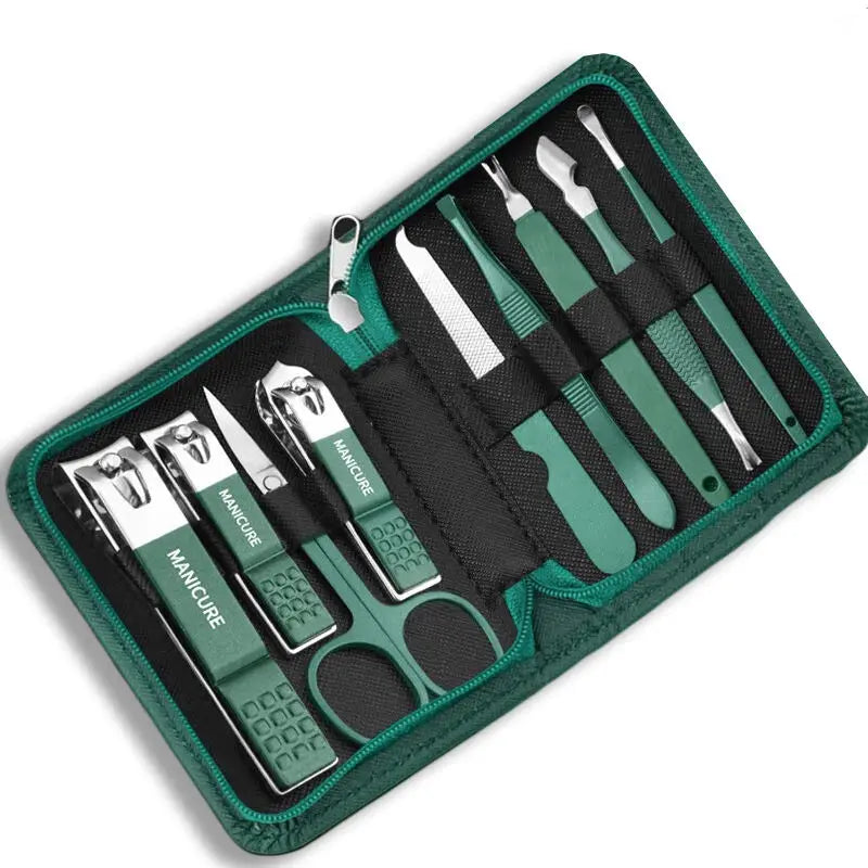 Kit de manucure et hygiène : 6 - 18 pièces